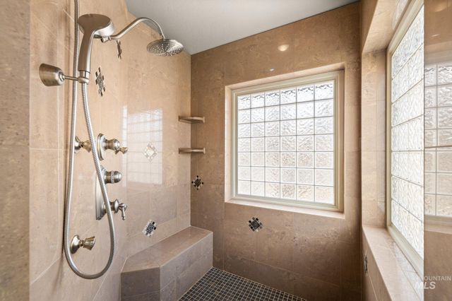 5002 N Hwy 16, Eagle, ID 83616