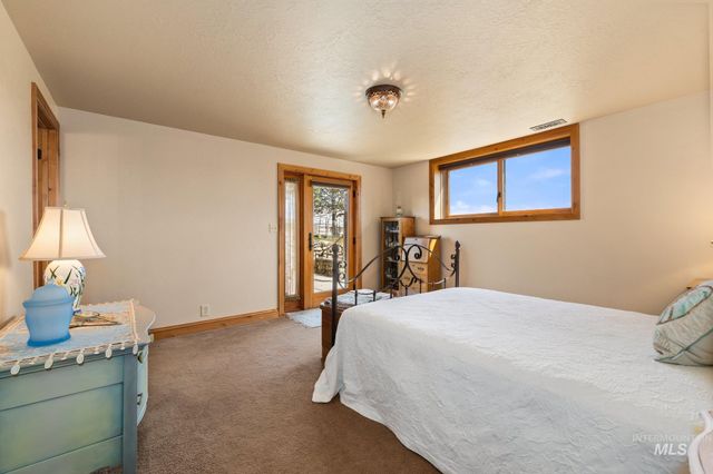 5002 N Hwy 16, Eagle, ID 83616