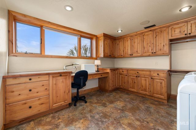 5002 N Hwy 16, Eagle, ID 83616