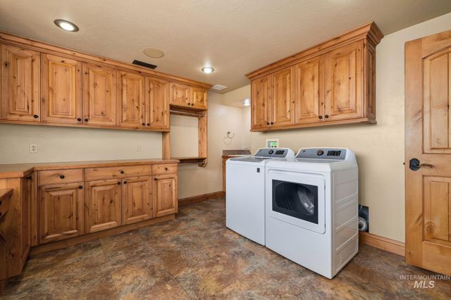 5002 N Hwy 16, Eagle, ID 83616