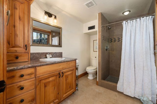 5002 N Hwy 16, Eagle, ID 83616