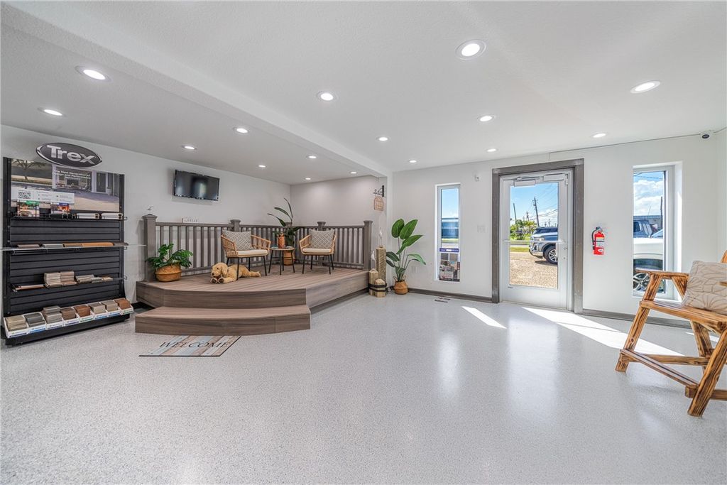 721 Nas Dr, Corpus Christi, TX 78418 — photo 5