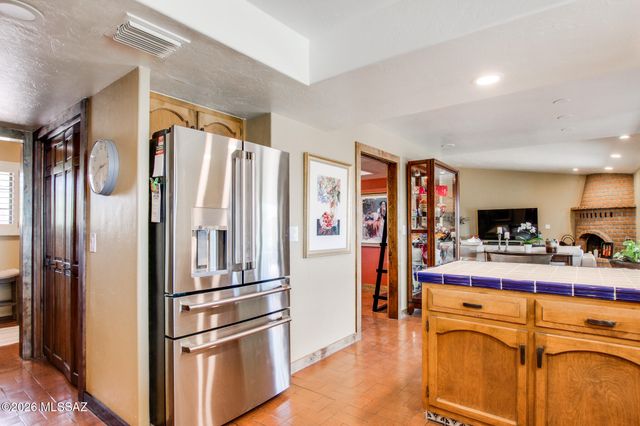 3640 N River Ranch Place, Tucson, AZ 85750