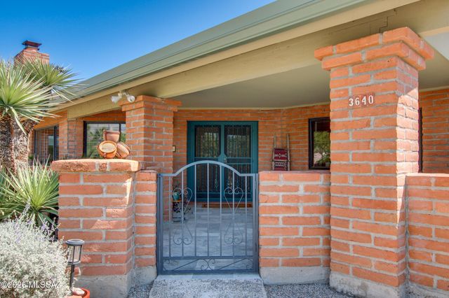3640 N River Ranch Place, Tucson, AZ 85750
