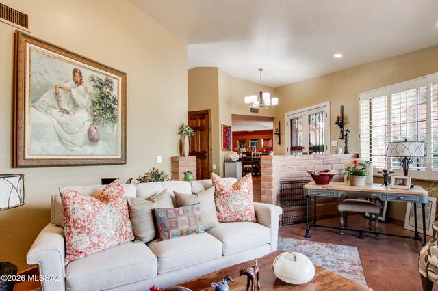 3640 N River Ranch Place, Tucson, AZ 85750