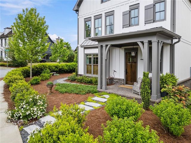 6840 Colfax Avenue, Cumming, GA 30040