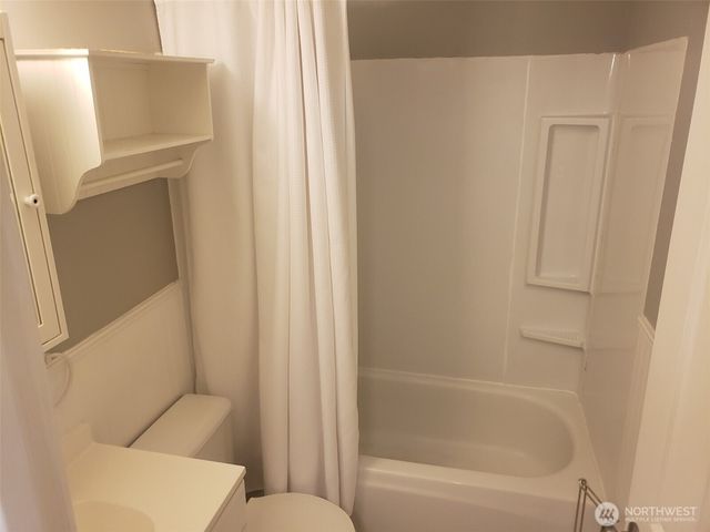 24018 26th Place S #C102, Des Moines, WA 98198