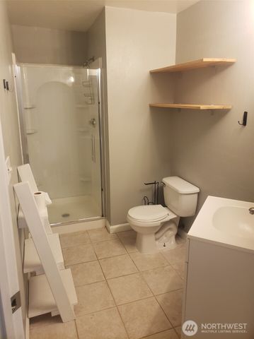 24018 26th Place S #C102, Des Moines, WA 98198