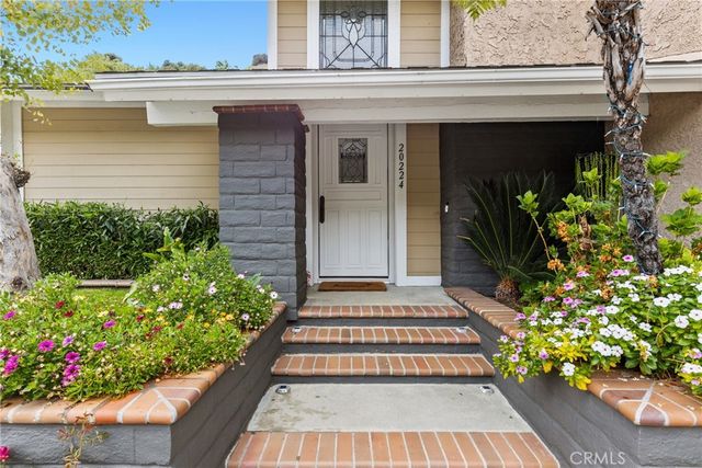 20224 Chapter, Woodland Hills, CA 91364