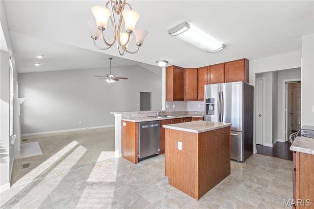 757 Pecan Hill Drive, St Charles, MO 63304