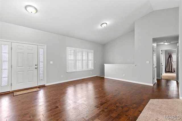 757 Pecan Hill Drive, St Charles, MO 63304