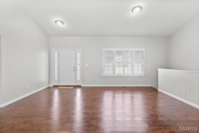 757 Pecan Hill Drive, St Charles, MO 63304