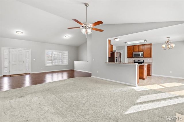 757 Pecan Hill Drive, St Charles, MO 63304