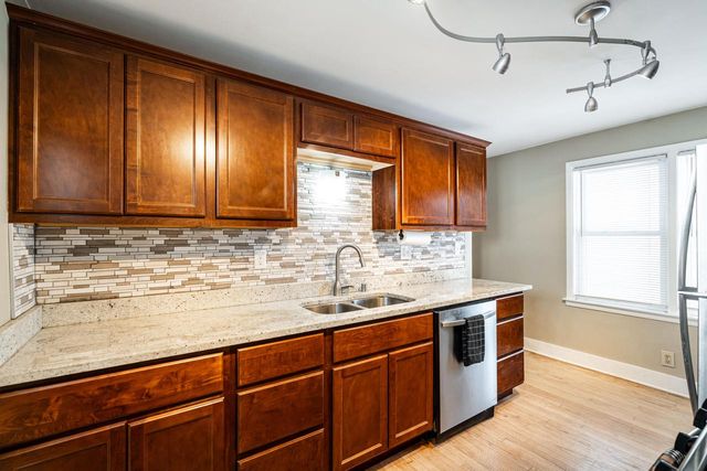 2429 S Logan AVENUE, Milwaukee, WI 53207