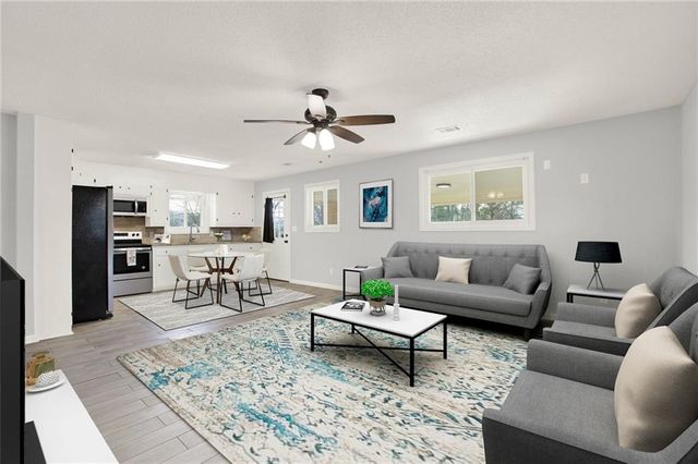 5 Greenbriar Avenue, Cartersville, GA 30120