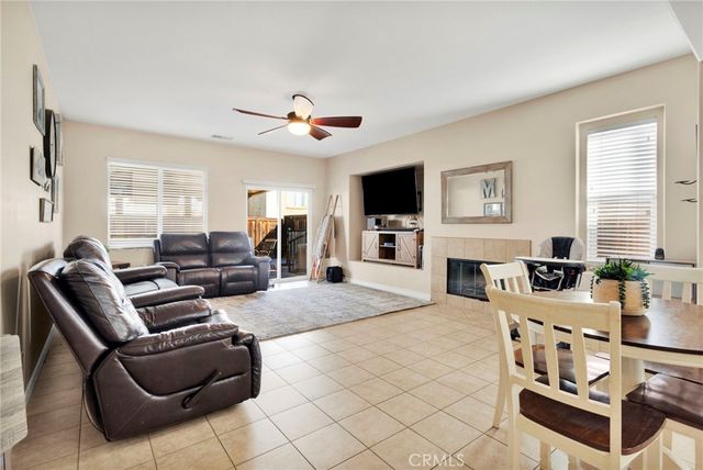 13252 Placentia, Hesperia, CA 92344