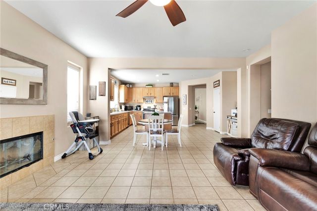 13252 Placentia, Hesperia, CA 92344