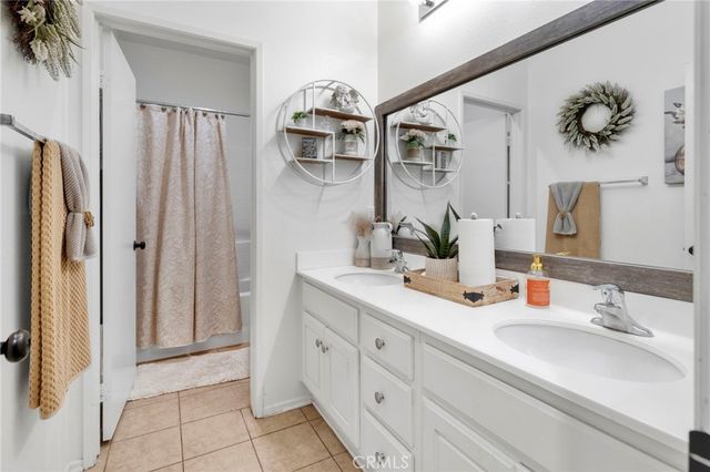 13252 Placentia, Hesperia, CA 92344