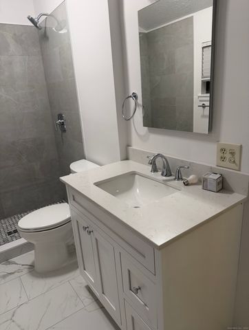 42 Monticello Drive 42, Branford, CT 06405