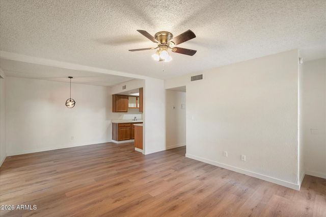 3810 N Maryvale Parkway Apt 1099, Phoenix, AZ 85031