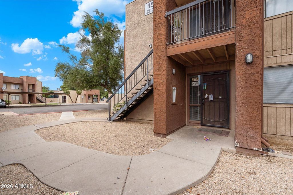3810 N Maryvale Parkway Apt 1099, Phoenix, AZ 85031 — photo 2