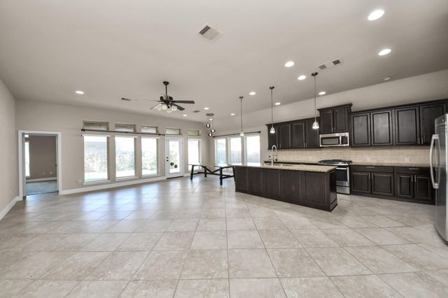 2918 Garden River Lane, Richmond, TX 77406