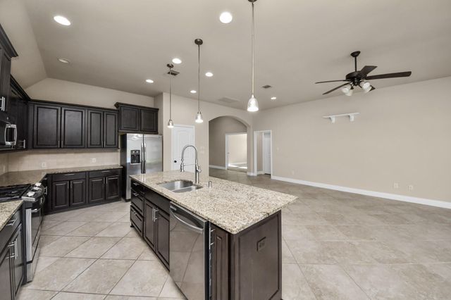 2918 Garden River Lane, Richmond, TX 77406