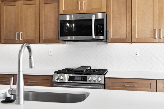 403 Burnley Drive, West Lafayette, IN 47906
