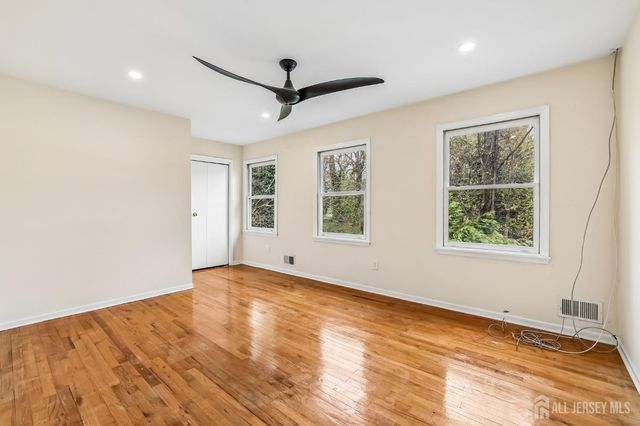 835 Bordentown Avenue, Sayreville, NJ 08872