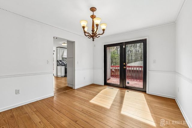 835 Bordentown Avenue, Sayreville, NJ 08872