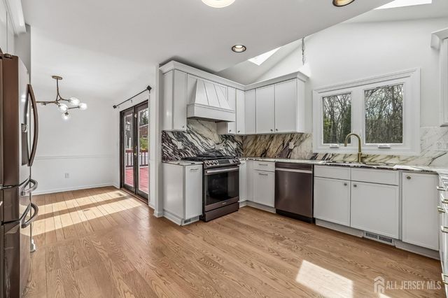 835 Bordentown Avenue, Sayreville, NJ 08872