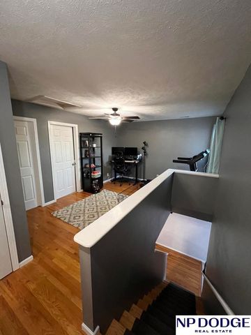 7642 Glynoaks Drive, Lincoln, NE 68516