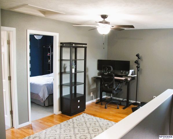 7642 Glynoaks Drive, Lincoln, NE 68516