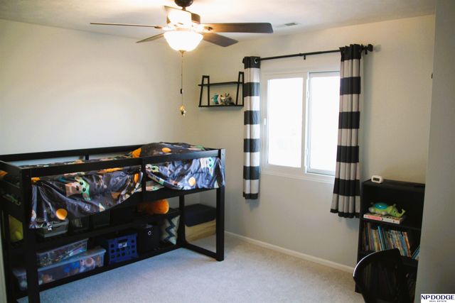 7642 Glynoaks Drive, Lincoln, NE 68516