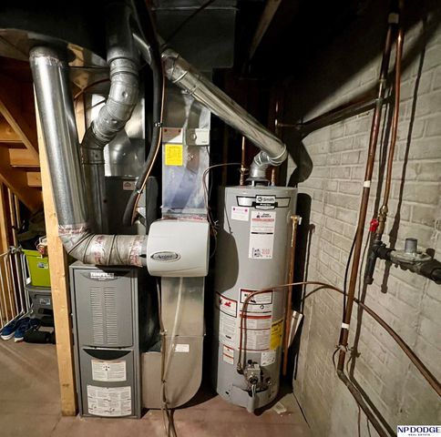 7642 Glynoaks Drive, Lincoln, NE 68516