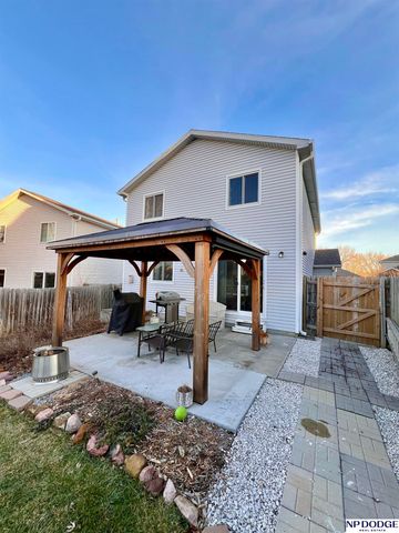 7642 Glynoaks Drive, Lincoln, NE 68516