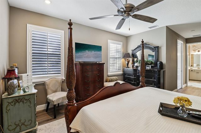 368 SUMMERLAND KEY AVENUE, Lady Lake, FL 32159