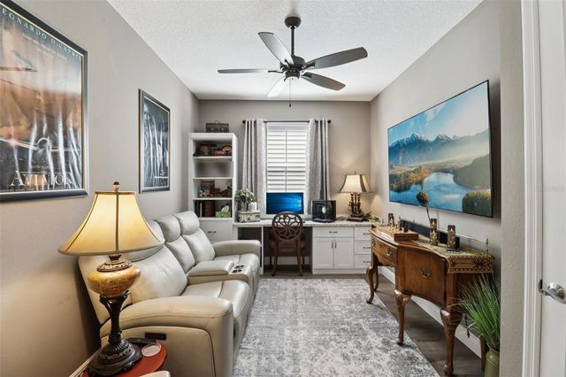 368 SUMMERLAND KEY AVENUE, Lady Lake, FL 32159