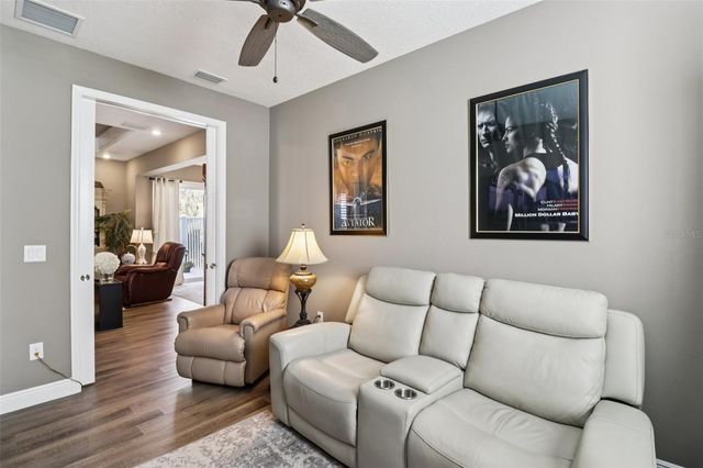 368 SUMMERLAND KEY AVENUE, Lady Lake, FL 32159