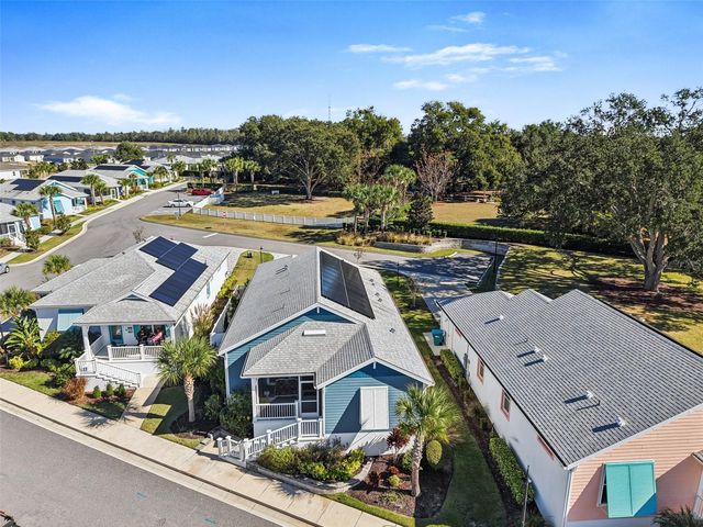 368 SUMMERLAND KEY AVENUE, Lady Lake, FL 32159