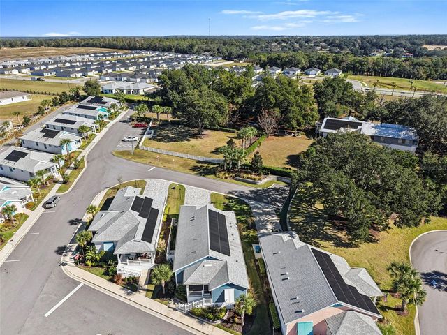 368 SUMMERLAND KEY AVENUE, Lady Lake, FL 32159