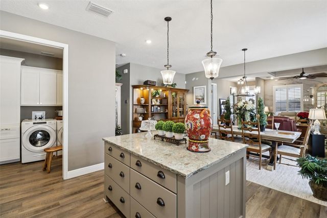 368 SUMMERLAND KEY AVENUE, Lady Lake, FL 32159