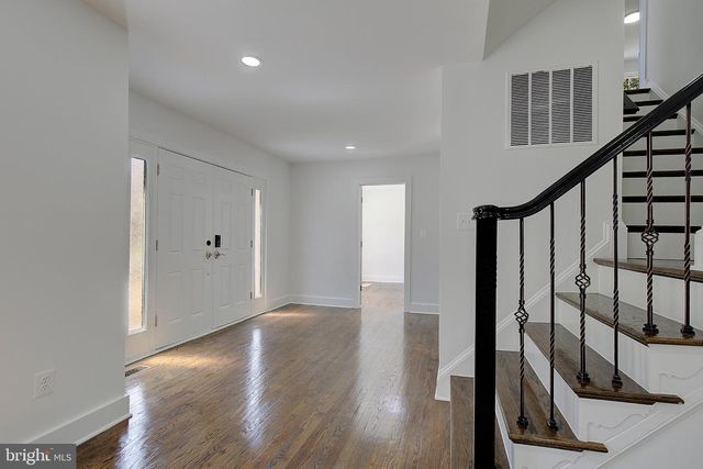 1107 SWAN CREEK RD, Fort Washington, MD 20744