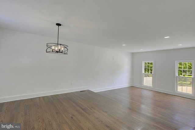 1107 SWAN CREEK RD, Fort Washington, MD 20744