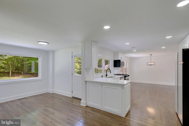 1107 SWAN CREEK RD, Fort Washington, MD 20744