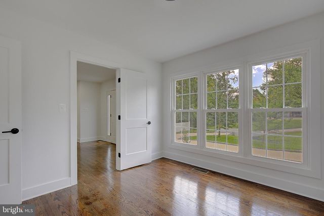 1107 SWAN CREEK RD, Fort Washington, MD 20744