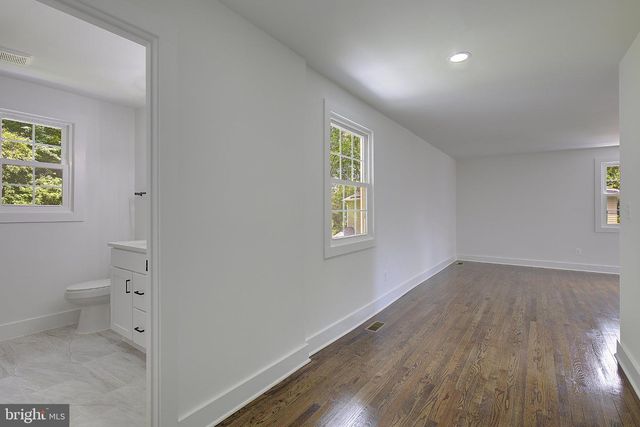 1107 SWAN CREEK RD, Fort Washington, MD 20744