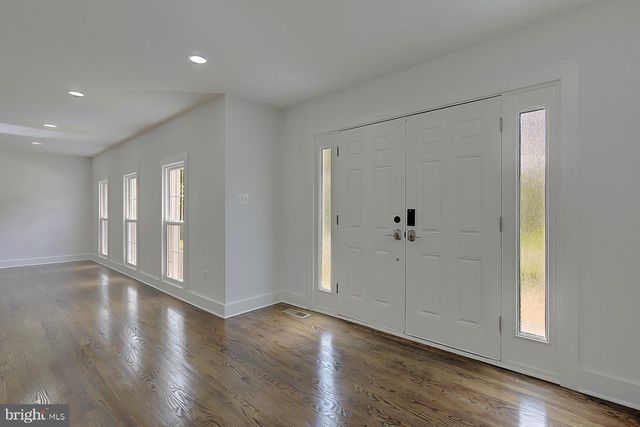 1107 SWAN CREEK RD, Fort Washington, MD 20744