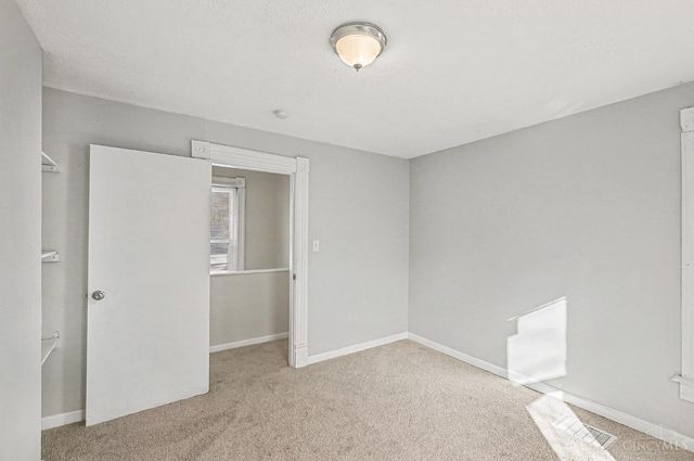 1100 Hughes Street, Middletown, OH 45042