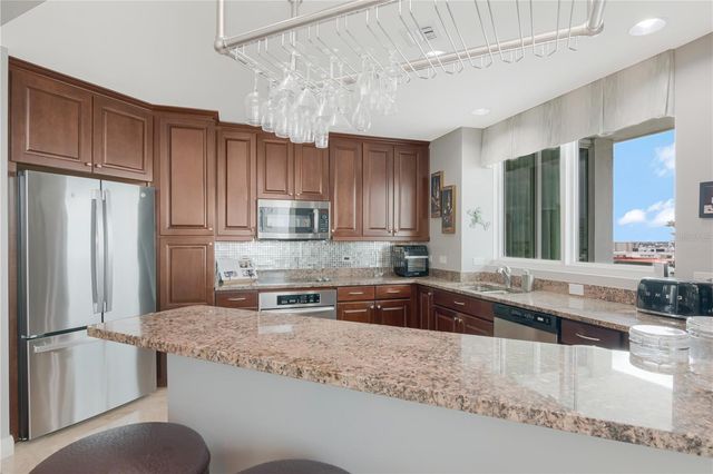 450 KNIGHTS RUN AVENUE 1501, Tampa, FL 33602